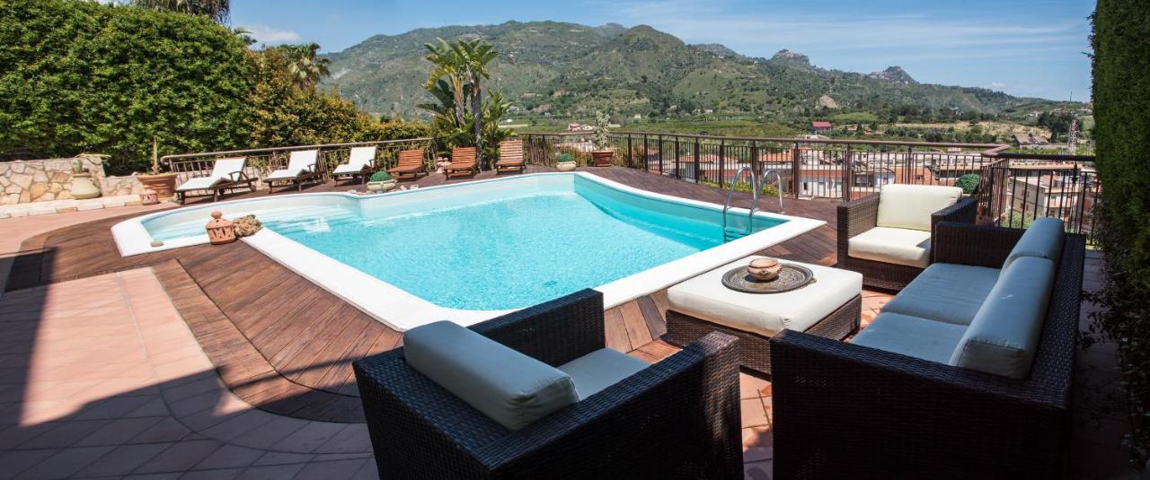 Villa Carly Taormina Apartment With Private Pool Trappitello Ngoại thất bức ảnh